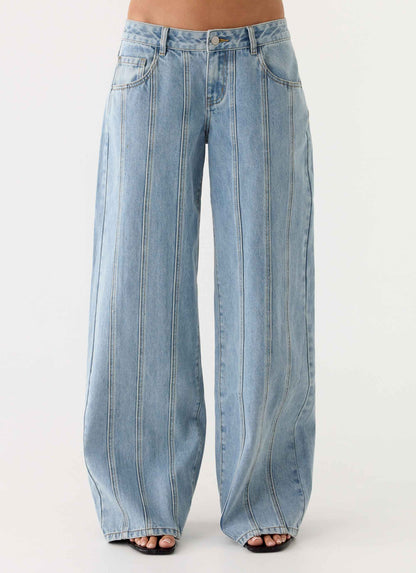 Johnny Low Rise Wide Leg Denim Jeans - Light Blue Wash